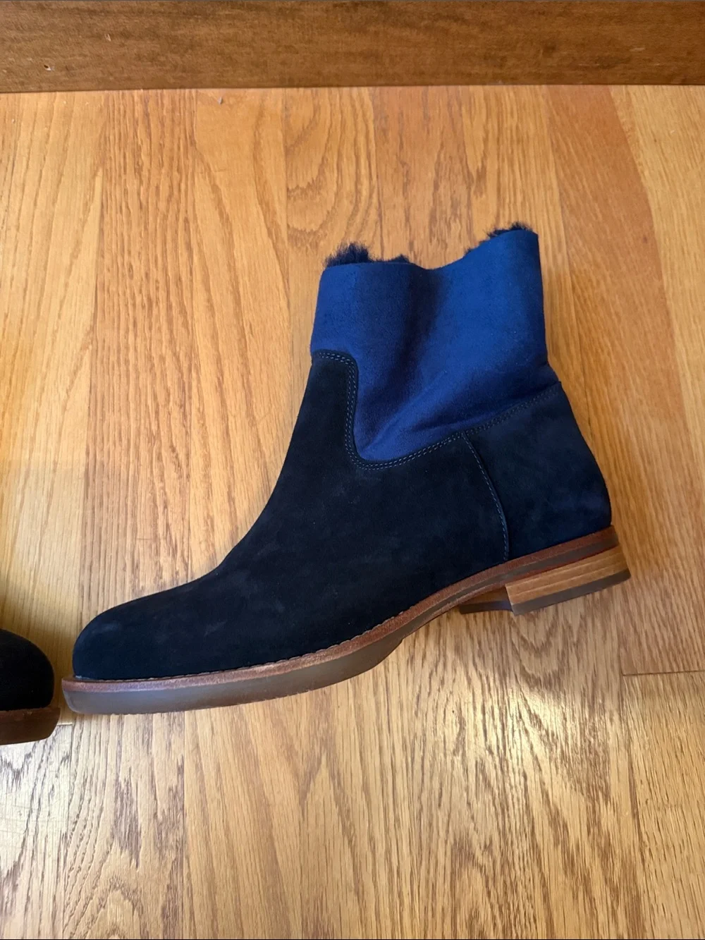 Shabbies Amsterdam Suede Ankle booties two toned blue made in Portugal US 8.5